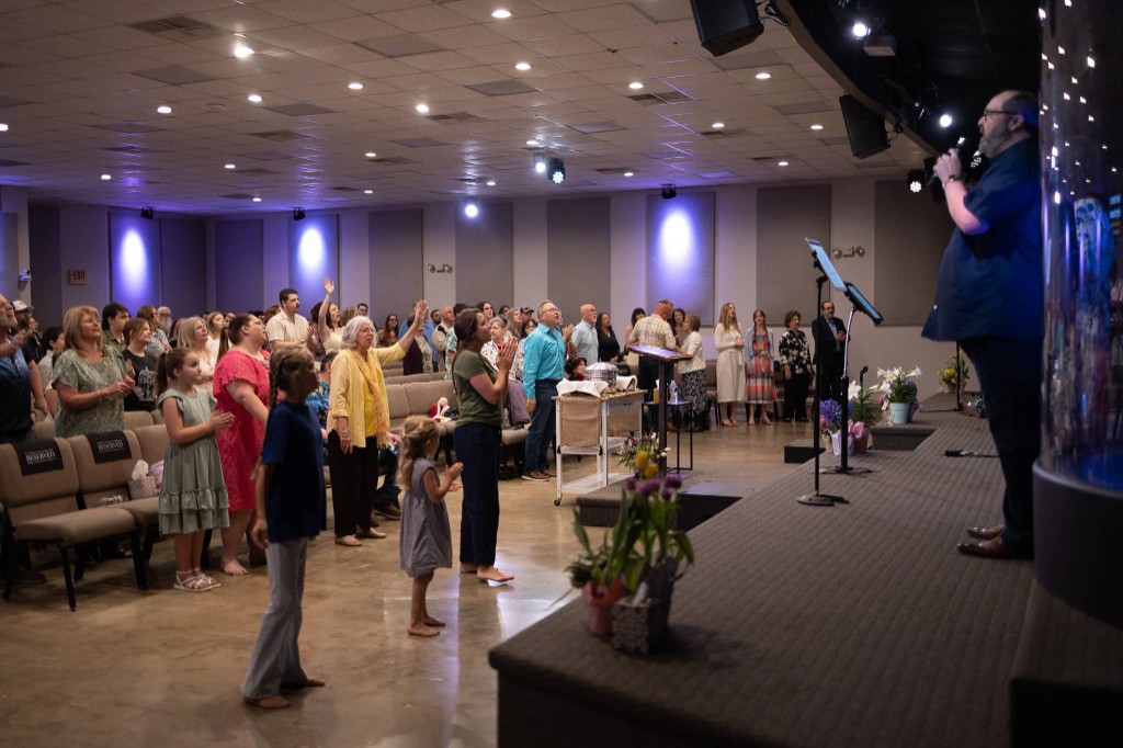 Grace Church Willis congregation in worship